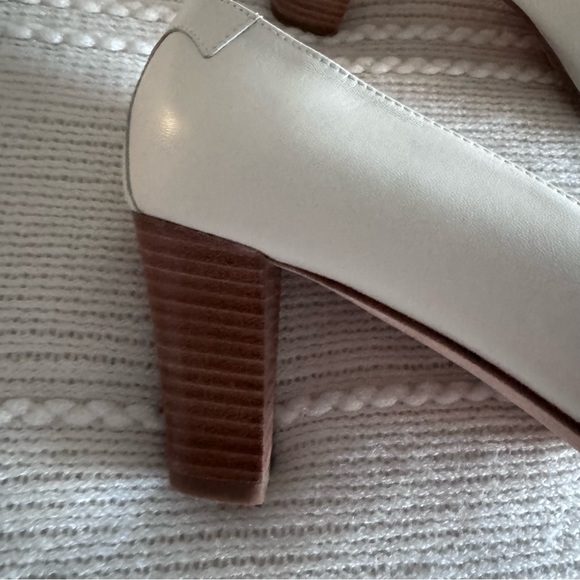 Taryn Rose Cream All Leather Block Heel Pumps Size Euro 39.5 Us 9 - Picture 14 of 16